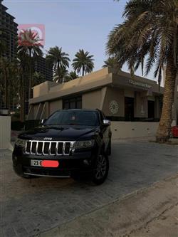 جیپ گراند شیرۆکی